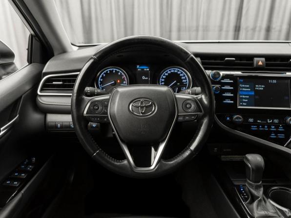 Toyota Camry VIII (XV70) с пробегом 2021 года, цена 2 060 000 рублей, 285184 км, седан, Автокод Объявления