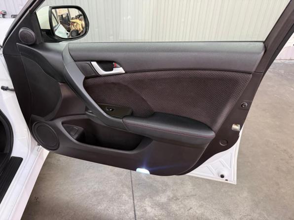 Honda Accord VIII Рестайлинг с пробегом 2012 года, цена 1 660 000 рублей, 206123 км, седан, Автокод Объявления