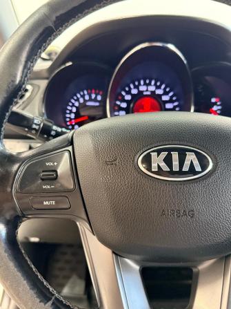 Kia Rio III с пробегом 2013 года, цена 899 000 рублей, 183861 км, седан, Автокод Объявления