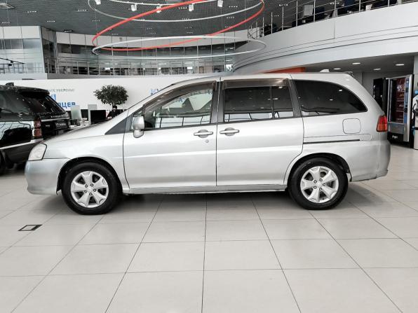 Nissan Liberty с пробегом 2001 года, цена 250 000 рублей, 210269 км, минивэн, Автокод Объявления