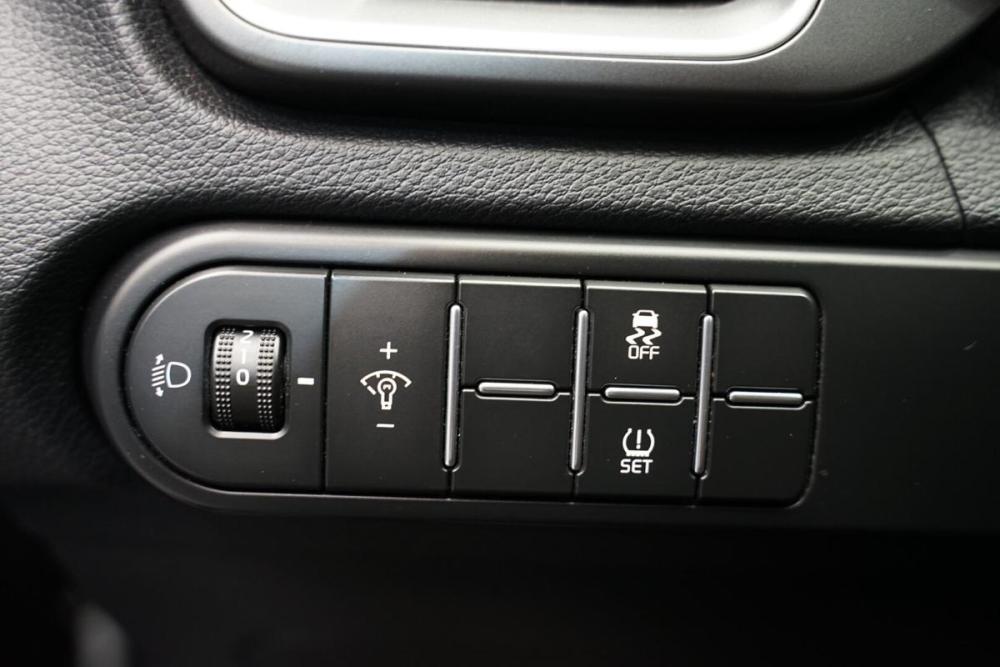 Kia Ceed III Крым  - изображение 12