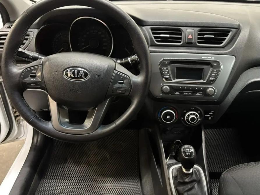 Kia Rio III Саратов  - изображение 10