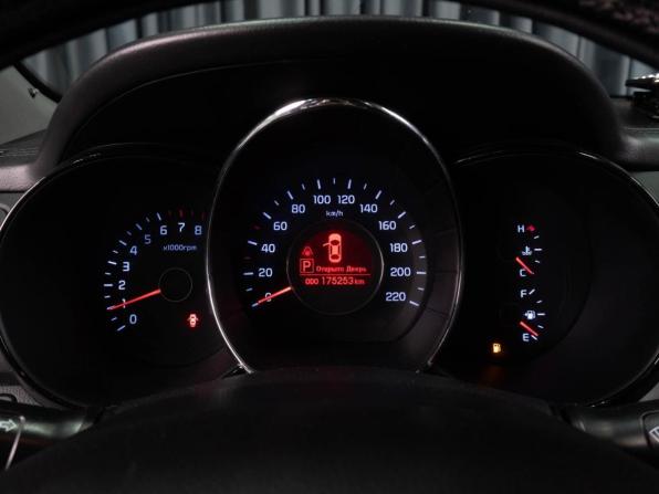 Kia Rio III с пробегом 2013 года, цена 899 000 рублей, 175253 км, хэтчбек, Автокод Объявления