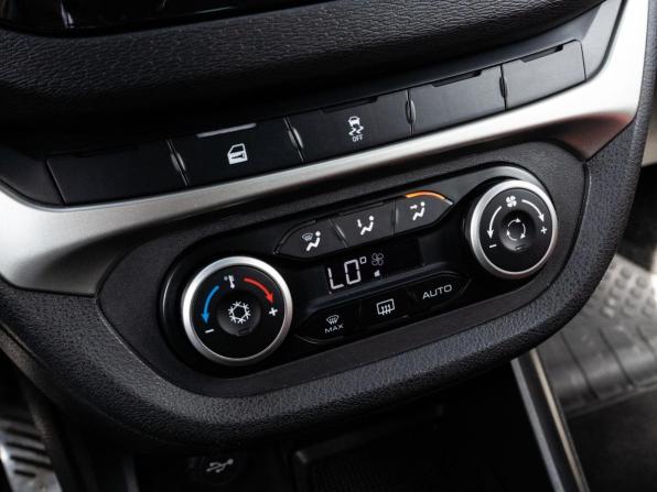 Lada (ВАЗ) Vesta I с пробегом 2019 года, цена 1 815 000 рублей, 37208 км, седан, Автокод Объявления