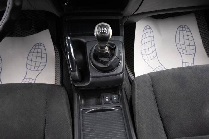 Honda Civic VIII Рестайлинг с пробегом 2009 года, цена 699 000 рублей, 319000 км, седан, Автокод Объявления