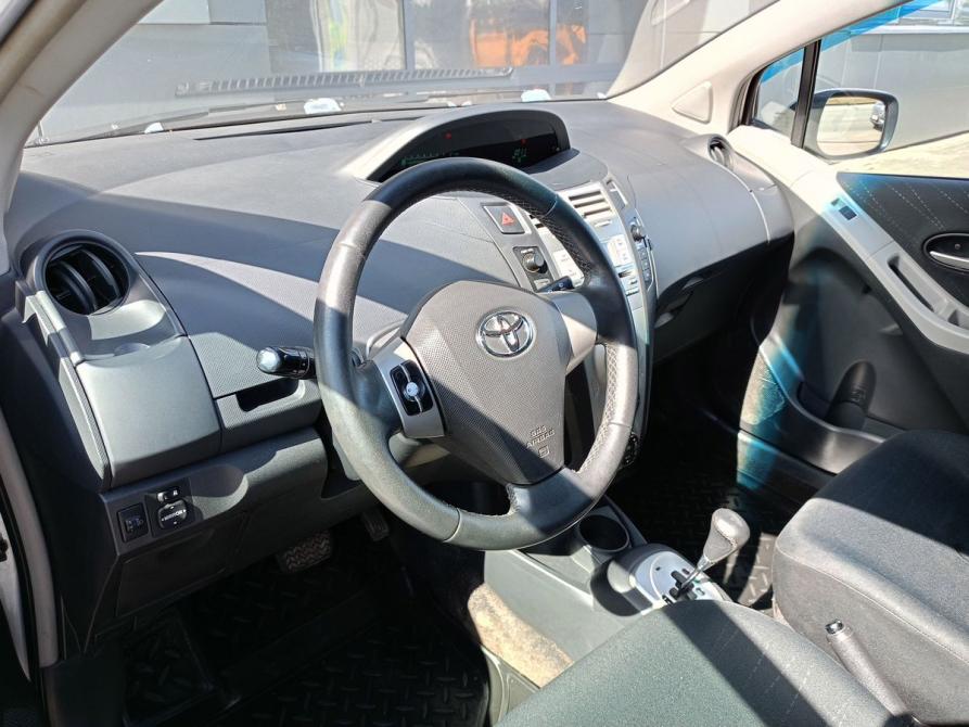 Toyota Yaris II Казань  - изображение 5