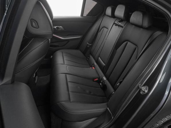 BMW 3 серии VII (G2x) с пробегом 2021 года, цена 4 499 000 рублей, 46645 км, седан, Автокод Объявления