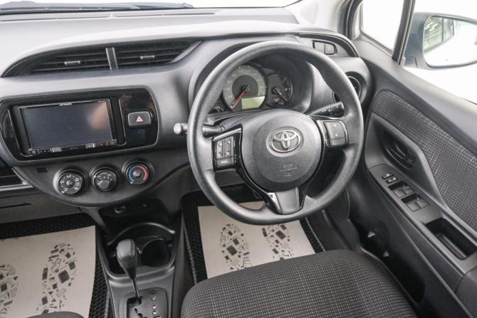 Toyota Vitz III (XP130) Рестайлинг 2 с пробегом 2019 года, цена 949 000 рублей, 102250 км, хэтчбек, Автокод Объявления