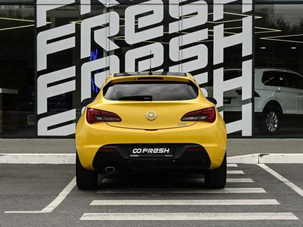 Opel Astra J Рестайлинг с пробегом 2013 года, цена 769 000 рублей, 220215 км, хэтчбек, Автокод Объявления