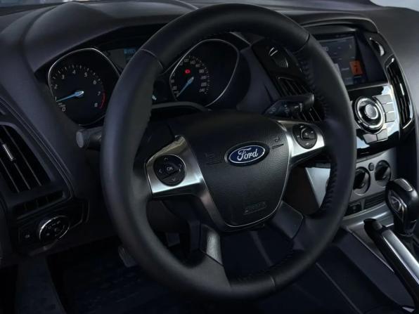 Ford Focus III с пробегом 2012 года, цена 780 000 рублей, 187297 км, седан, Автокод Объявления
