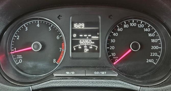 Volkswagen Polo V Рестайлинг с пробегом 2019 года, цена 1 265 000 рублей, 62200 км, седан, Автокод Объявления