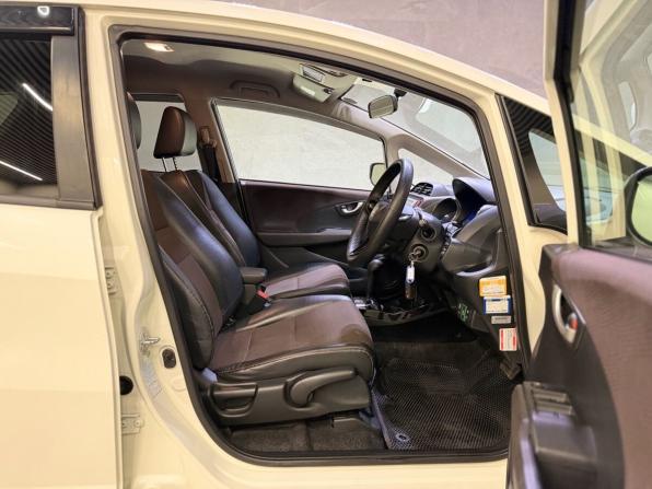 Honda Fit Shuttle I с пробегом 2011 года, цена 899 000 рублей, 215867 км, универсал, Автокод Объявления