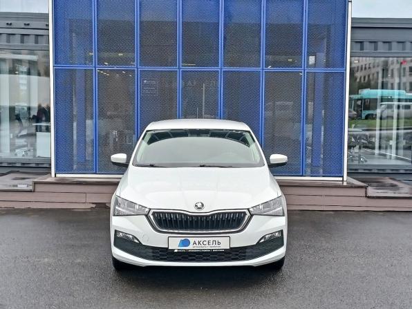 Skoda Rapid II с пробегом 2021 года, цена 1 749 000 рублей, 58000 км, лифтбек, Автокод Объявления