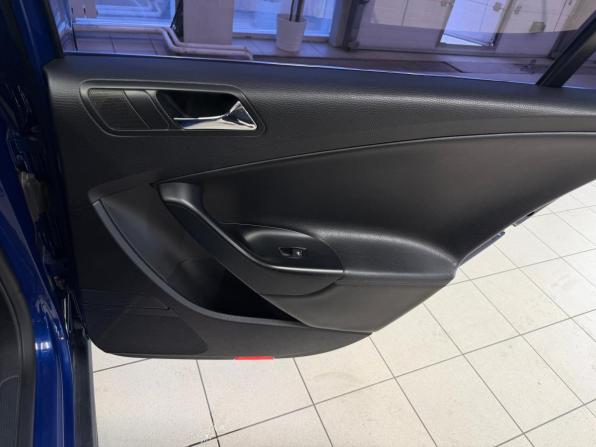 Volkswagen Passat B6 с пробегом 2008 года, цена 610 000 рублей, 250000 км, седан, Автокод Объявления