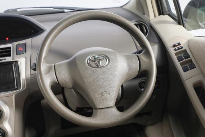 Toyota Vitz II (XP90) с пробегом 2010 года, цена 749 000 рублей, 157000 км, хэтчбек, Автокод Объявления