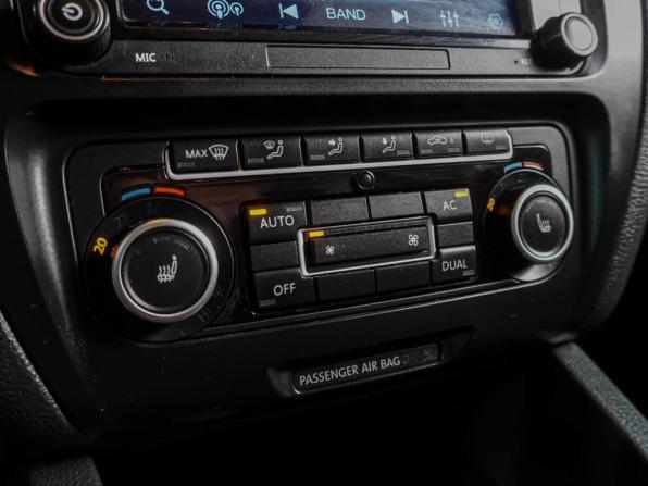Volkswagen Jetta VI с пробегом 2012 года, цена 1 049 000 рублей, 168751 км, седан, Автокод Объявления