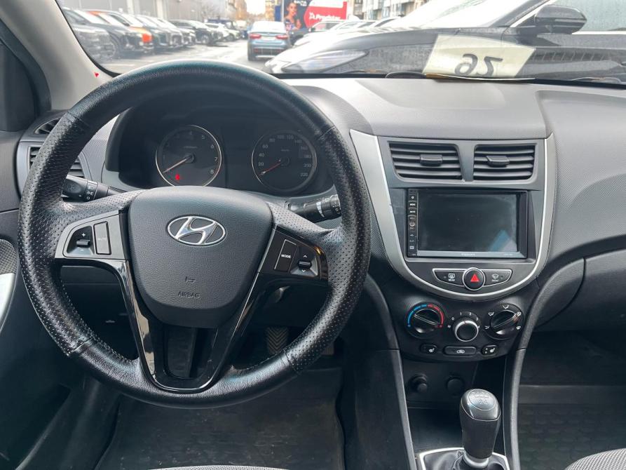 Hyundai Solaris I Санкт-Петербург  - изображение 10