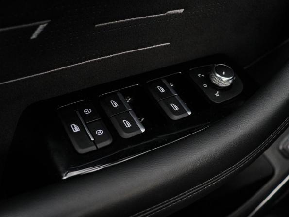 Geely Monjaro I с пробегом 2024 года, цена 3 549 000 рублей, 11395 км, внедорожник, Автокод Объявления