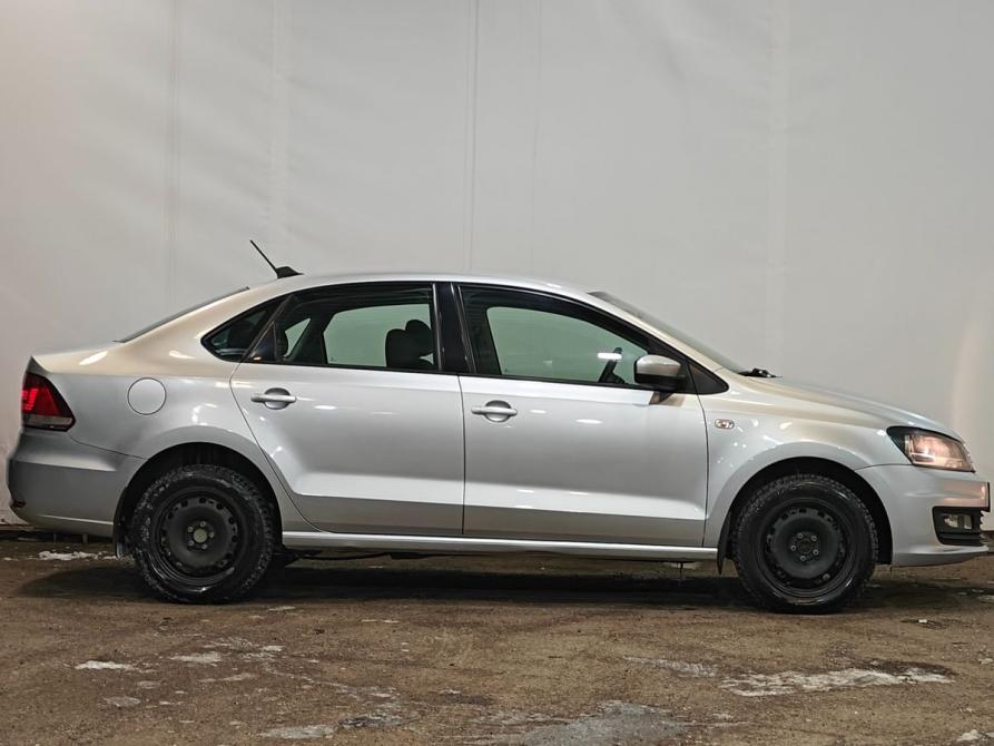 Volkswagen Polo V Рестайлинг Кемерово  - изображение 8