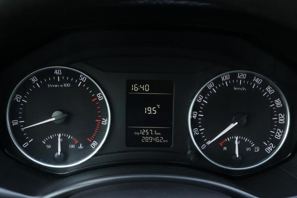 Skoda Octavia II (A5) Рестайлинг Москва  - изображение 11