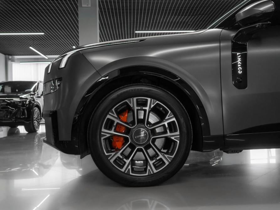Lynk &amp; Co 900 Москва  - изображение 40