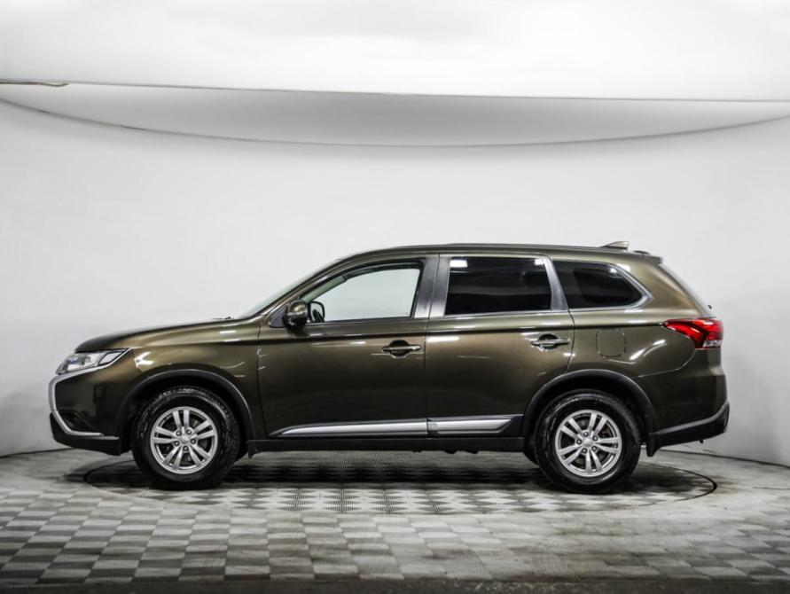Mitsubishi Outlander III Рестайлинг 3 Санкт-Петербург  - изображение 8