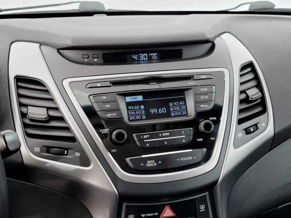 Hyundai Elantra V (MD) Рестайлинг с пробегом 2014 года, цена 910 000 рублей, 270461 км, седан, Автокод Объявления