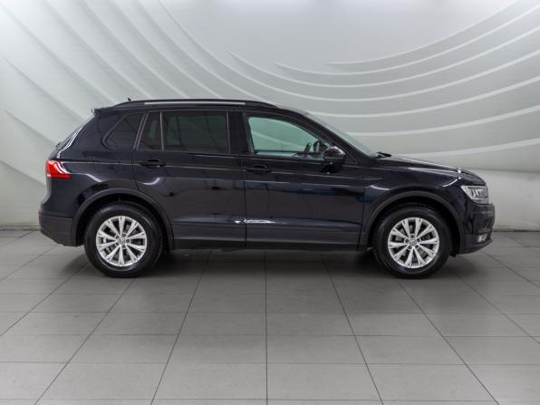 Volkswagen Tiguan II с пробегом 2019 года, цена 2 148 000 рублей, 130109 км, внедорожник, Автокод Объявления