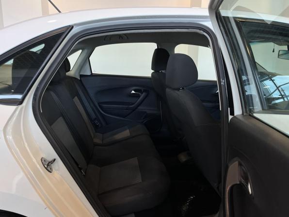 Volkswagen Polo V с пробегом 2012 года, цена 410 000 рублей, 184277 км, седан, Автокод Объявления