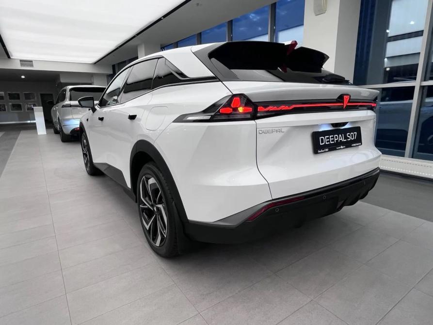 Changan Deepal S07 I Челябинск  - изображение 5
