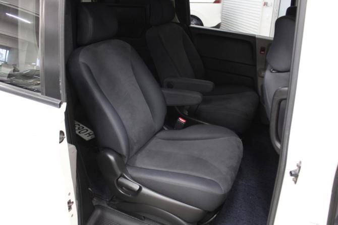 Honda Freed I с пробегом 2010 года, цена 1 038 000 рублей, 151828 км, компактвэн, Автокод Объявления