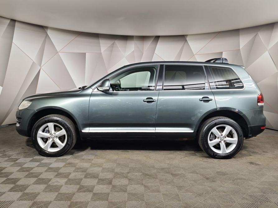 Volkswagen Touareg I Рестайлинг Москва  - изображение 5