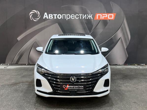 Changan Eado Plus с пробегом 2023 года, цена 1 430 000 рублей, 18720 км, седан, Автокод Объявления