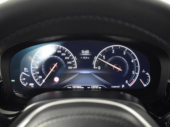 BMW 5 серии VII (G30/G31/G38) с пробегом 2018 года, цена 3 999 900 рублей, 137050 км, седан, Автокод Объявления