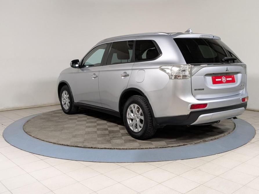 Mitsubishi Outlander III Рестайлинг Екатеринбург  - изображение 6