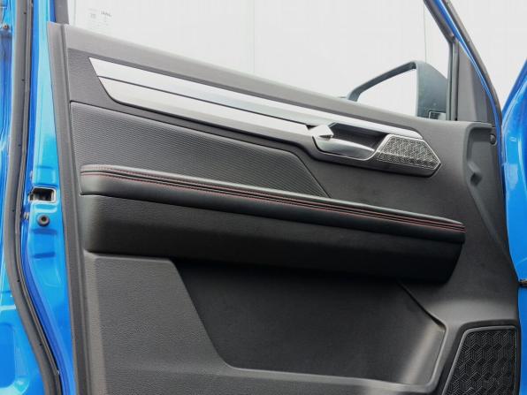 JAC T8 Pro с пробегом 2023 года, цена 2 599 000 рублей, 43500 км, offers.body_type.unknown, Автокод Объявления