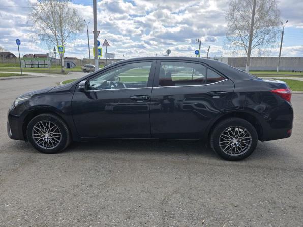 Toyota Corolla XI (E160 E170 E180) с пробегом 2014 года, цена 1 375 000 рублей, 140000 км, седан, Автокод Объявления