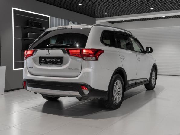 Mitsubishi Outlander III Рестайлинг 2 с пробегом 2018 года, цена 1 675 000 рублей, 155525 км, внедорожник, Автокод Объявления