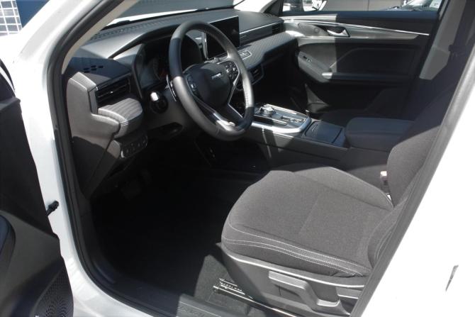 Haval Jolion I Рестайлинг 2 с пробегом 2025 года, цена 2 420 000 рублей, 3329 км, внедорожник, Автокод Объявления