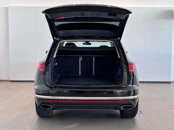 Volkswagen Touareg III с пробегом 2020 года, цена 5 199 000 рублей, 128256 км, внедорожник, Автокод Объявления