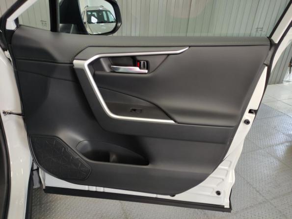 Toyota RAV4 V (XA50) с пробегом 2024 года, цена 4 200 000 рублей, 1000 км, внедорожник, Автокод Объявления