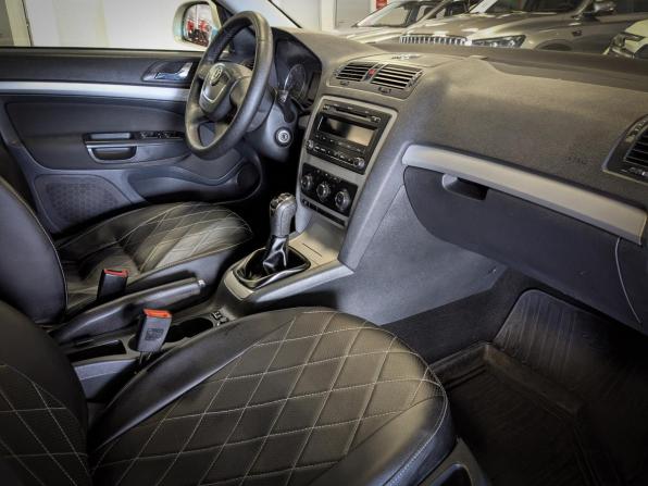 Skoda Octavia II (A5) Рестайлинг с пробегом 2012 года, цена 699 900 рублей, 126000 км, универсал, Автокод Объявления