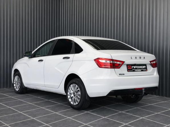 Lada (ВАЗ) Vesta I с пробегом 2019 года, цена 767 000 рублей, 129247 км, седан, Автокод Объявления