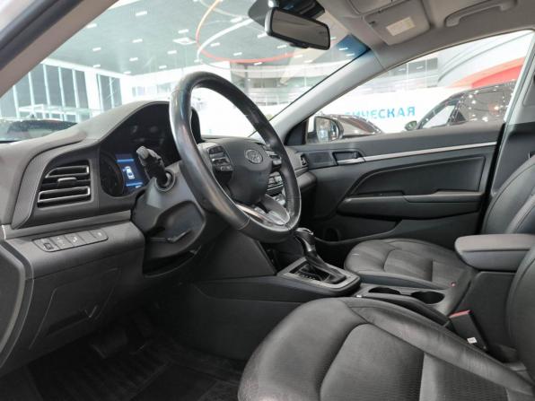 Hyundai Elantra VI (AD) Рестайлинг с пробегом 2019 года, цена 1 950 000 рублей, 48718 км, седан, Автокод Объявления