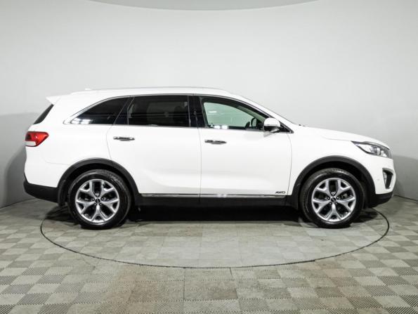 Kia Sorento III Prime с пробегом 2016 года, цена 2 449 700 рублей, 160279 км, внедорожник, Автокод Объявления
