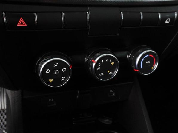 Lada (ВАЗ) Vesta I Рестайлинг (NG) с пробегом 2024 года, цена 1 329 000 рублей, 42279 км, седан, Автокод Объявления