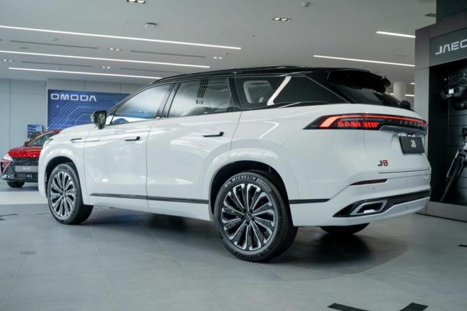 Новый Jaecoo J8 2025 года, цена 4 894 160 рублей, внедорожник, Автокод Объявления