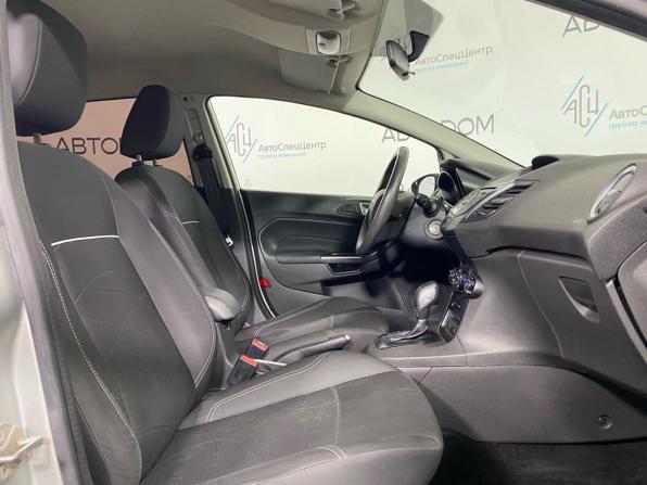 Ford Fiesta Mk6 Рестайлинг с пробегом 2016 года, цена 719 000 рублей, 147000 км, седан, Автокод Объявления