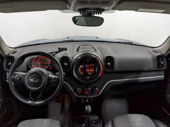 Mini Countryman II с пробегом 2017 года, цена 2 490 000 рублей, 79974 км, внедорожник, Автокод Объявления