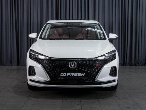 Changan Eado Plus с пробегом 2023 года, цена 1 689 000 рублей, 46181 км, седан, Автокод Объявления